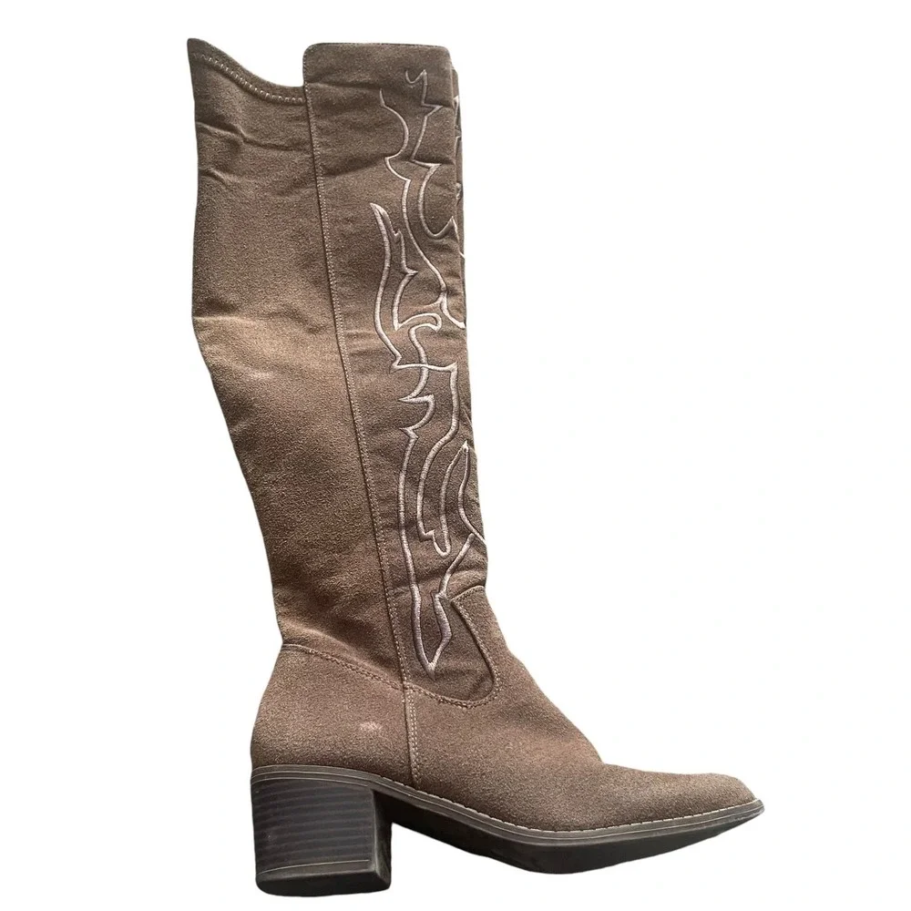 Olivia Miller Women's Size 7.5  Brown Knee High Western Zip Up Boots